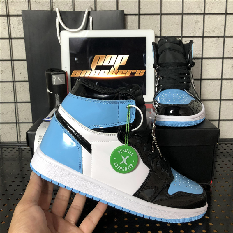 

Top Quality Travis Scott x Fragment Design 1s Shoes OG Dark Mocha Men Women Basketball Sports Sneakers Retro Off White Chicago University Blue Jumpman Trainers, Customize