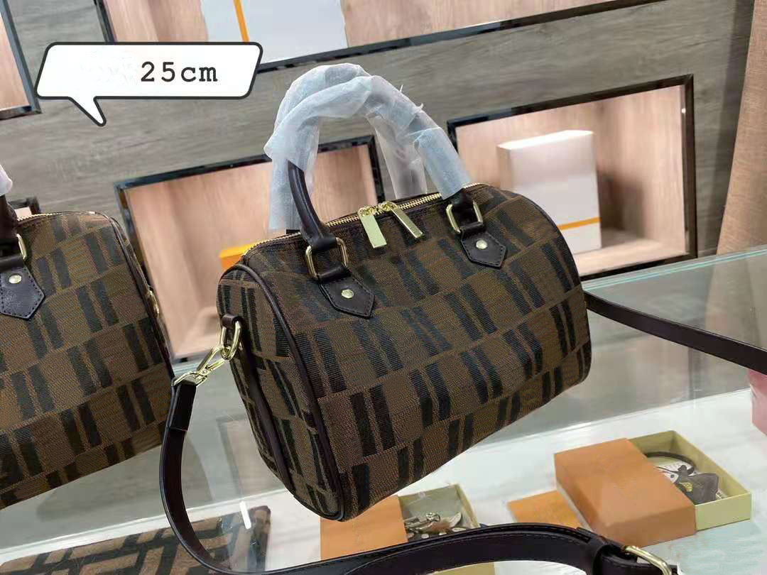 

Designer Tote Bag Women Shoulder Handbags Luxury Boston Bags FFletters Printed Duffel Handbag Large Capacity Shoulder-bag Canvas Messenger, 25cm