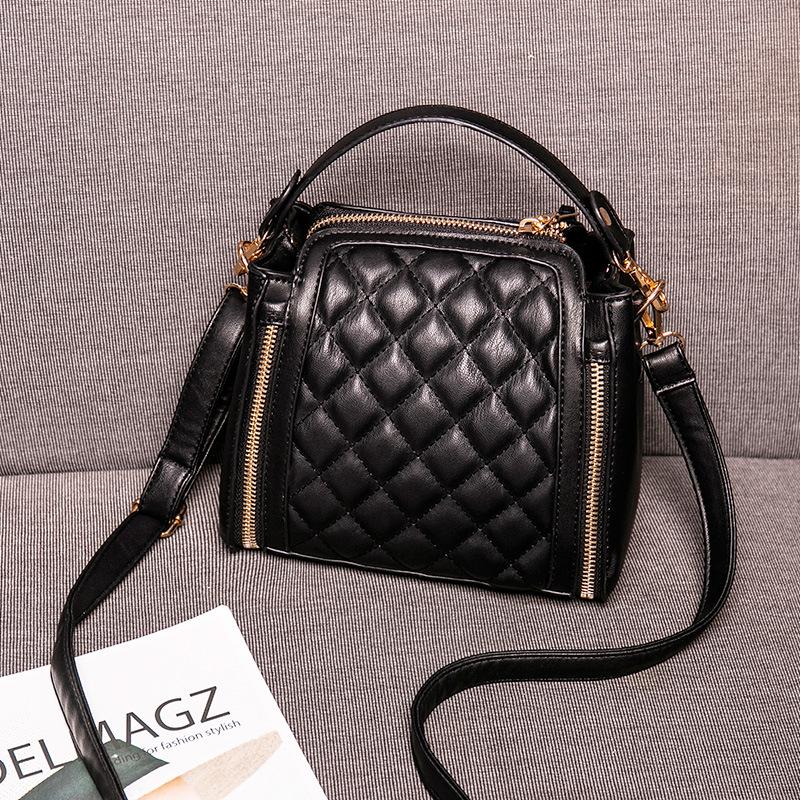

2021 Autumn Winter New Style Small Bag Crossbody Bags for Women Handbags Little Black Bag, Black small