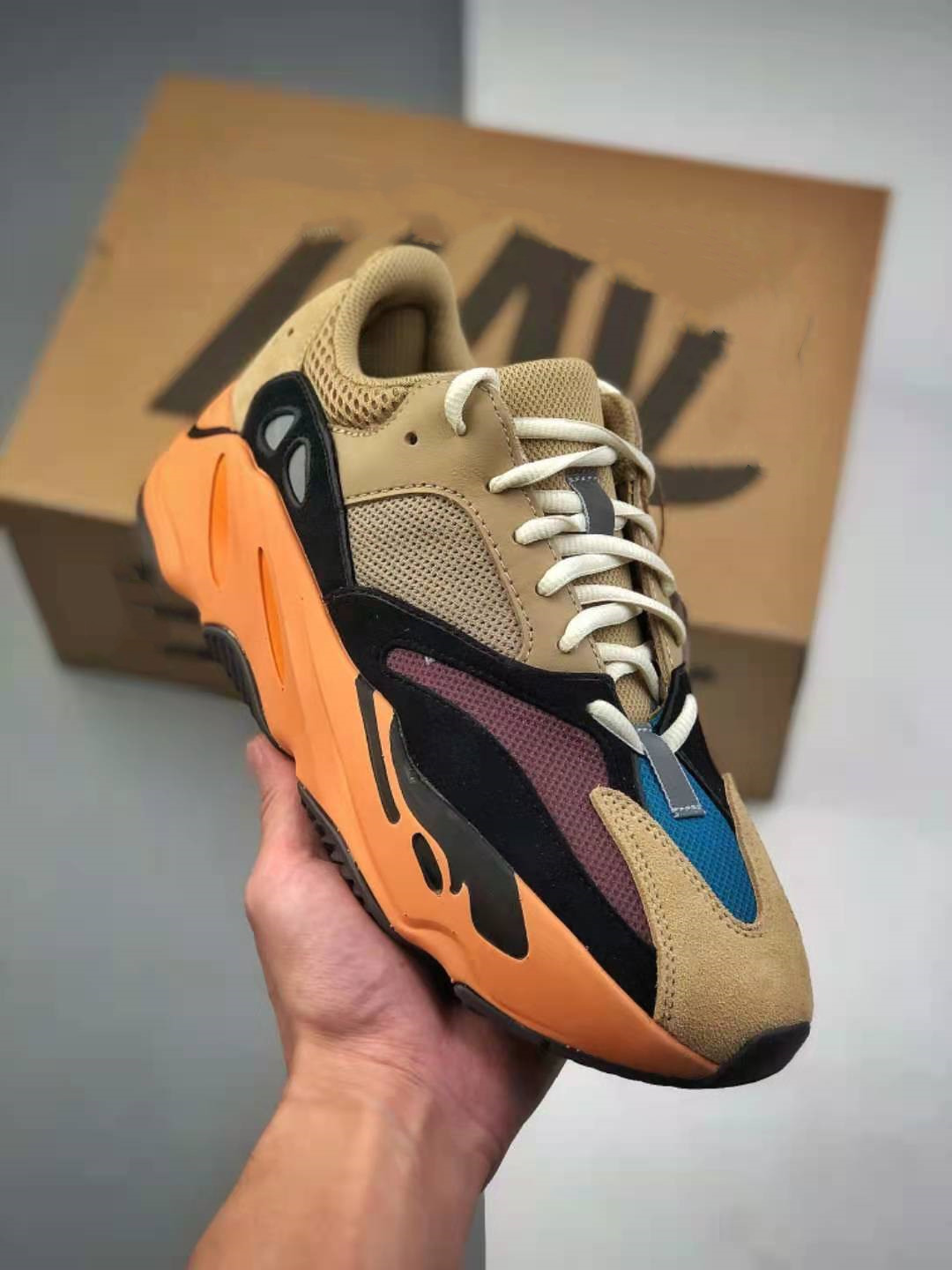 

High quality breathable Running shoes kanye reflective for men and women Brown Size36-46