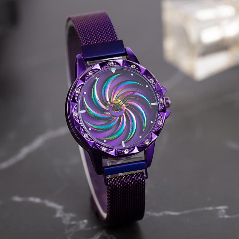 

Wristwatches 2021 Ladies Watch Simple And Fashionable Magnet Lazy With Personality Rotatable Dial, Gold