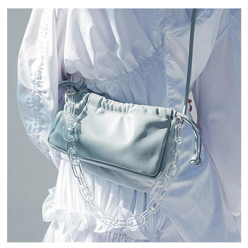 

2021 Luxury Design Acrylic Chain Women Shoulder Crossbody Bag Fashion Handbag Evening Clutches Ladies Messenger Bag Female Purse, Black