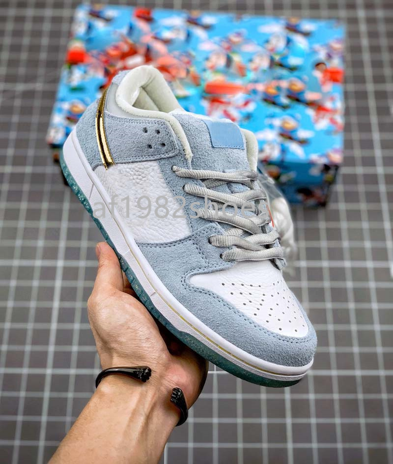 

Holiday Special Low Dunks Sean Cliver Running Shoes Uvelvety Suede White Psychic Blue Metallic Gold Skate Trainers Sports Designer Sneakers, Sky blue