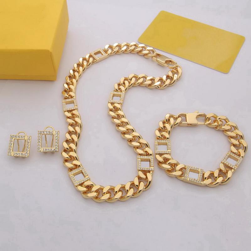 

Europe America Jewelry Sets Men Lady Women Brass Hollow Out Engraved Initials Letter Settings Diamonds 18K Gold Thick Chain Bracelet Necklace Earrings, Silver
