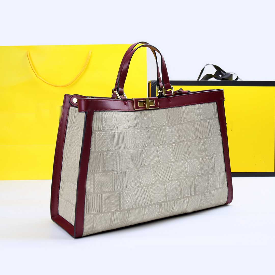 

Luxury Designer high capacity Tote Bag classic embroidery canvas quality urban retro handbag, Cream