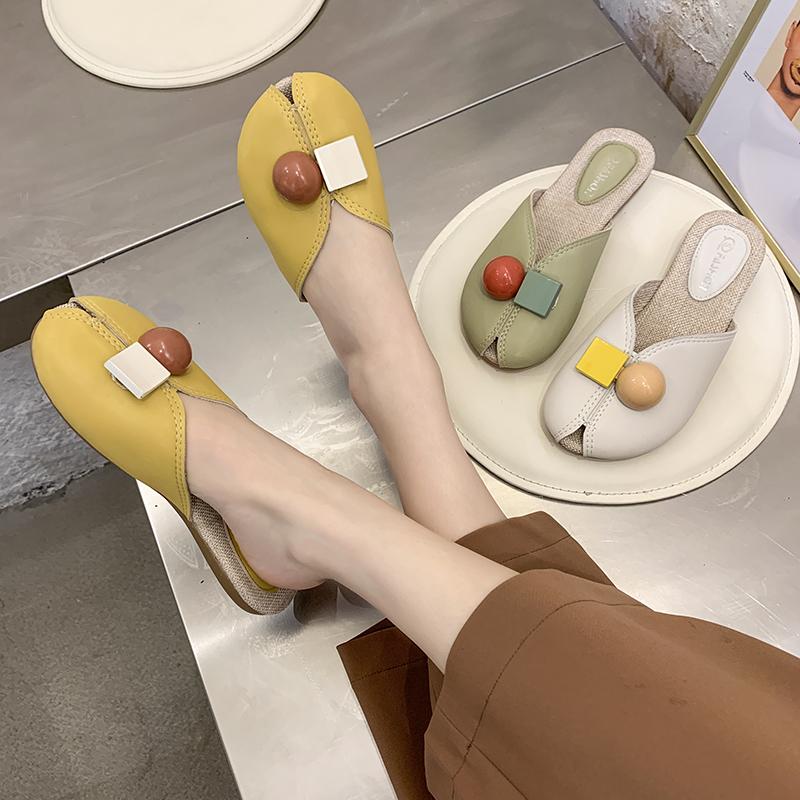 

Flat Shoes Female Transparent Slippers Loafers Slides Fashion Cover Toe Slipers Women Luxury Soft 2021 Basic Fretwork PU Rubber