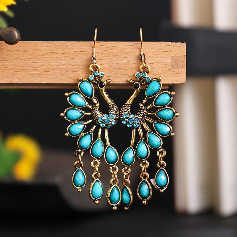 

Dangle & Chandelier Ethnic Female Peacock Jewelry Shape Earrings Jhumka Blue Carved Stone Beads Alloy, Silver