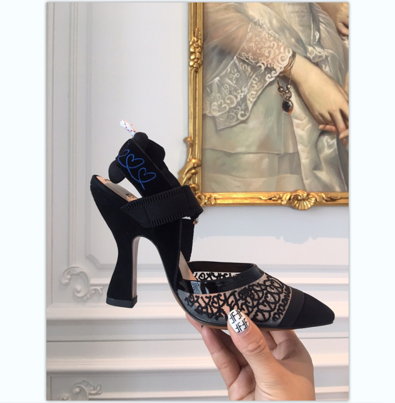 

2021 Good Quality Fashion Women Luxurys Designers Shoes Designer Sandals Womens Luxury High Heels Sandal Dress Shoess With Box Size 35-41 -K301, Black