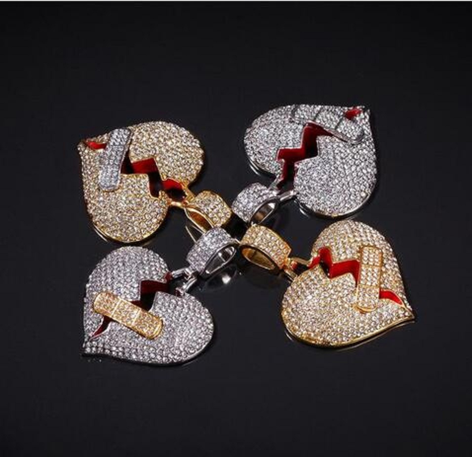 

2021 Mens Pendant Necklace Iced Out Heart Pendant Necklace Fashion Broken Heart BandageNecklace Hip Hop Jewelry, Golden;silver