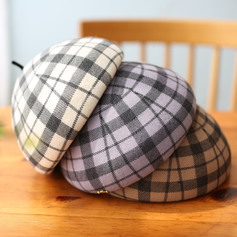 

2021 New Elegant Plaid Warmer Winter Tartan Check Wool Beanie Women Cap Lady French Style Beret Painter Hat Boina S050, White