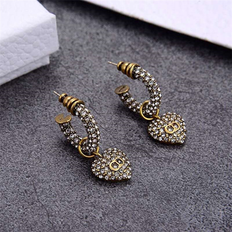 

D home / Dijia 20 years new CD love letter Earrings brass diamond high quality versatile, Golden