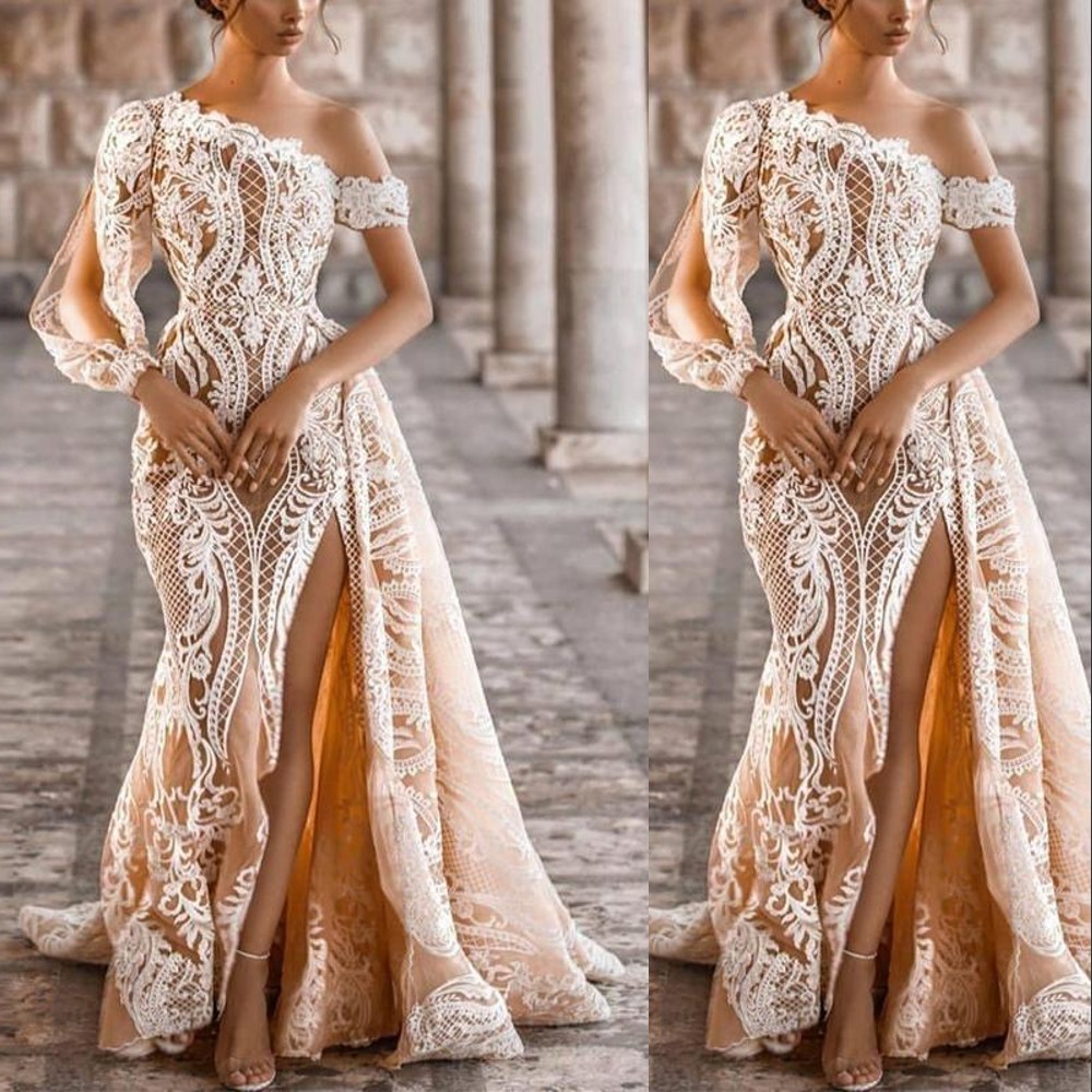 

2021 Sexy Champagne One Shoulder Mermaid Wedding Dresses Bridal Gowns Overskirt Thigh Split Long Sleeve White Lace Appliques Detachable Train Formal Plus Size, Ivory