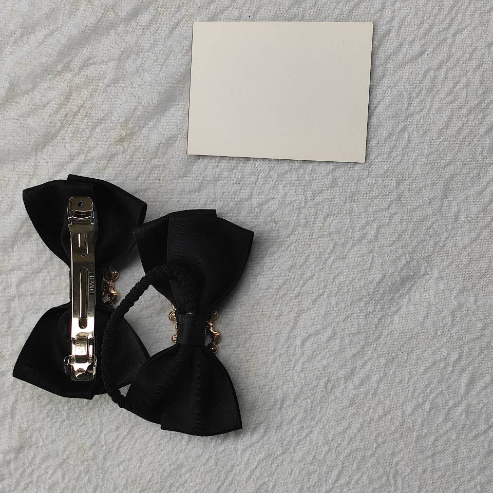 

New fashion matel c bowknot Hairpins and Hair band fashion rhinestone party souvenirs With Paper card