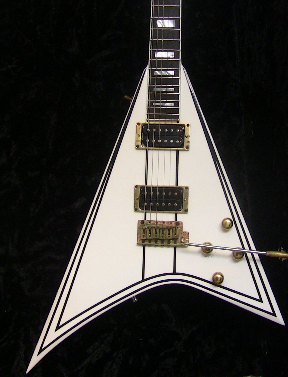 

Free Shipping Exclusive Randy Rhoads RR 1 Black Pinstripe White Flying V Electric Guitar Gold Hardware, Block MOP Inlay, Tremolo Tailpiece