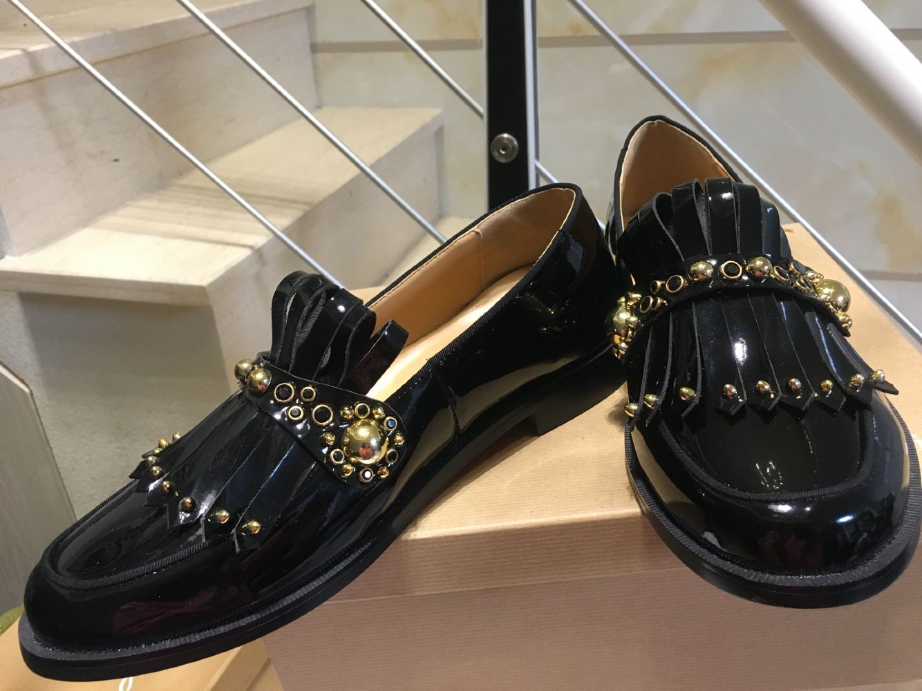 

Women Men Casual Dfers cress Shoes Flats Shoess Red Bottom Loaouple's shoe Montezumo Donna Flat Black Patent leather low heels oxfords
