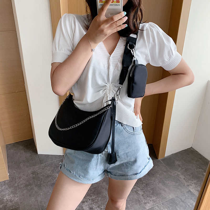 

CLASSIC FLOWER Wholesale Canvas Hobo For Women Luxurys FashionDesigners Bags 2021 Shoulder Bag Female Chest Pack Lady Handbag Handbags, Black