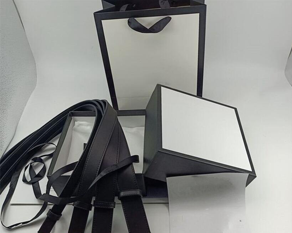 

Luxury Designer Belts Genuine Leather Belt Men Women Fashion Big Gold Casual Letter Smooth Buckle Waist belt High Quality 2.0cm 3.0cm 3.5cm 4.0cm Width with free Box, With logo