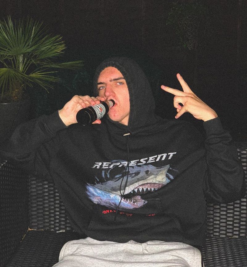 

2021 New 20ss Hoodie Shark Print Vintage High Street Sweatshirt Men Women Kanye West Hip Hop Represent Pullover 9jgj, Black2