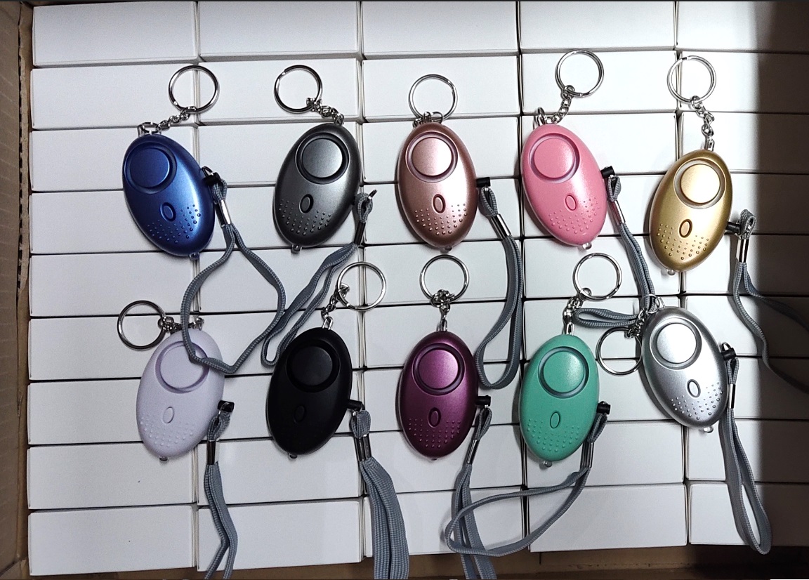 

130db Egg Shape Self Defense Alarm Girl Women Men Security Protect Alert Personal Safety Scream Loud Keychain Alarm free shipping
