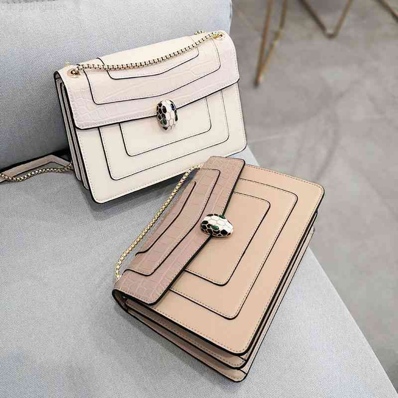 

21New Independent design Stone snake head chain new autumn winter 2019 women's texture small square bag Single Shoulder Messenger Bag, Black