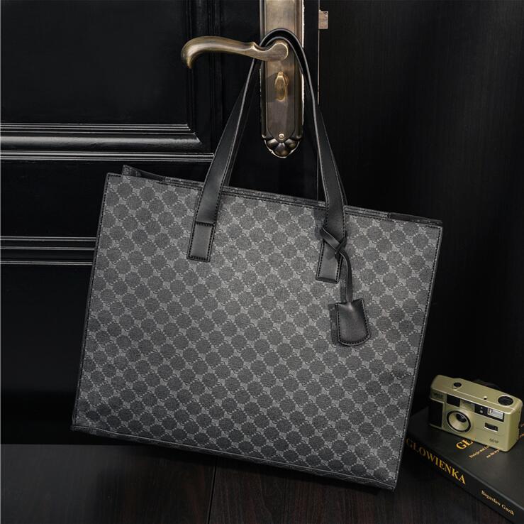 

Factory wholesale men leathers shoulder bags fashion horizontal printed handbag street trend color matching leather tote bag British fan plaid handbags, Black2-plaid