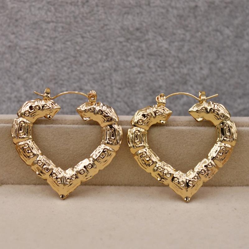 

Trendy Hip Hop Rock Hoop Earrings For Women's Gold Plated Heart Jewelry Accessories Wedding Gift & Huggie