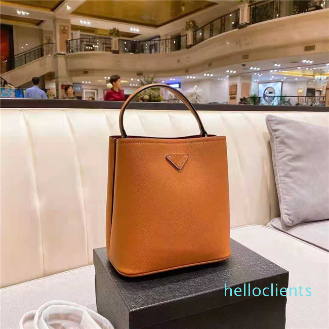 

2021 fashion catwalk style bucket bag luxury designer ladies handbag large capacity han dbag high-quality bags high-end single products all-, Not a bag;buy a bag and get a dust bag