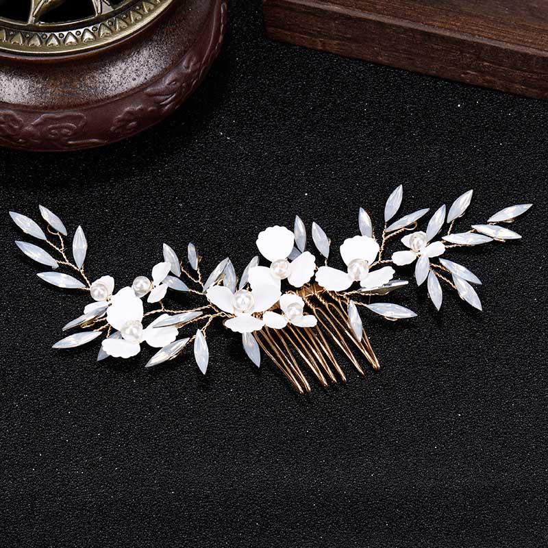 

Hair Clips & Barrettes 2021 Style White Flower Leaves Crystal Simulated Pearls Combs Bride Noiva Bridal Wedding Veil Decorative Jewelrys, Golden;silver