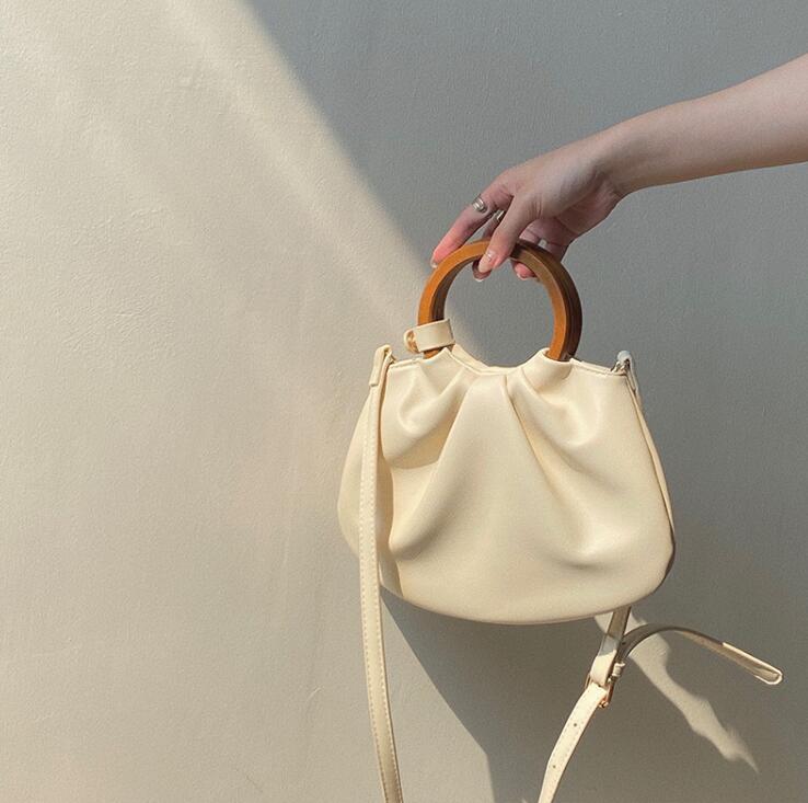 

Est Design Women Small Flat Bag Fashion Cross Body Casual Shoulder Messenger Candy Color Huy889 Bags, Black