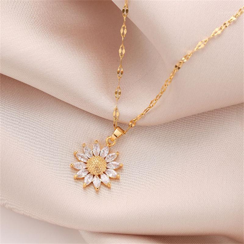 

Chains Shiny Crystal Mom Gifts Titanium Steel Boho Jewelry Sunflower Necklace Zircon Pendant Choker, Silver