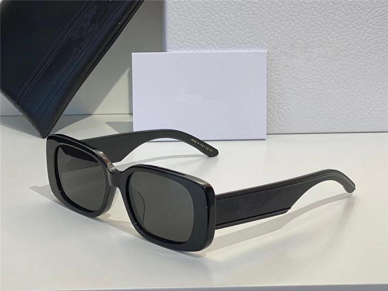 

Summer Sunglasses For Men and Women style Anti-Ultraviolet Retro WILDOR S2U Plate Square Full Frame fashion Eyeglasses Random Box