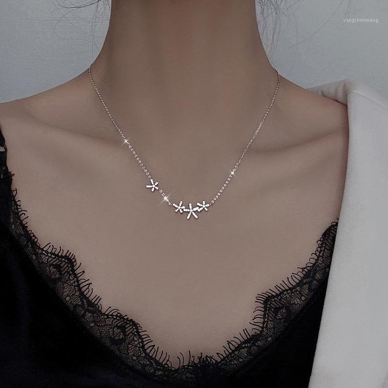 

Chains HKMMH 925 Sterling Silver Cherry Blossom Zircon Rhinestone Flower Pendant Necklace Female Clavicle Chain Fashion Gorgeous