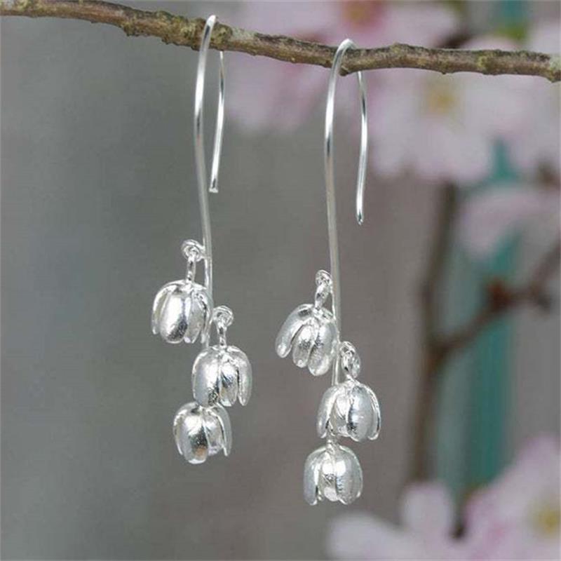 

Dangle & Chandelier Vintage Silver Color Hyacinth Flower Shape Earrings Temperament Women Wedding Earring Party Accessories Jewelry