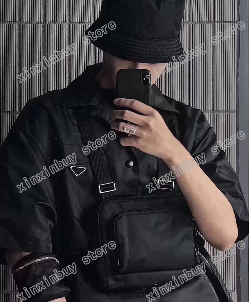 

21ss men printed t shirts designer triangle label letter printing clothes short sleeve mens shirt tag white black 06