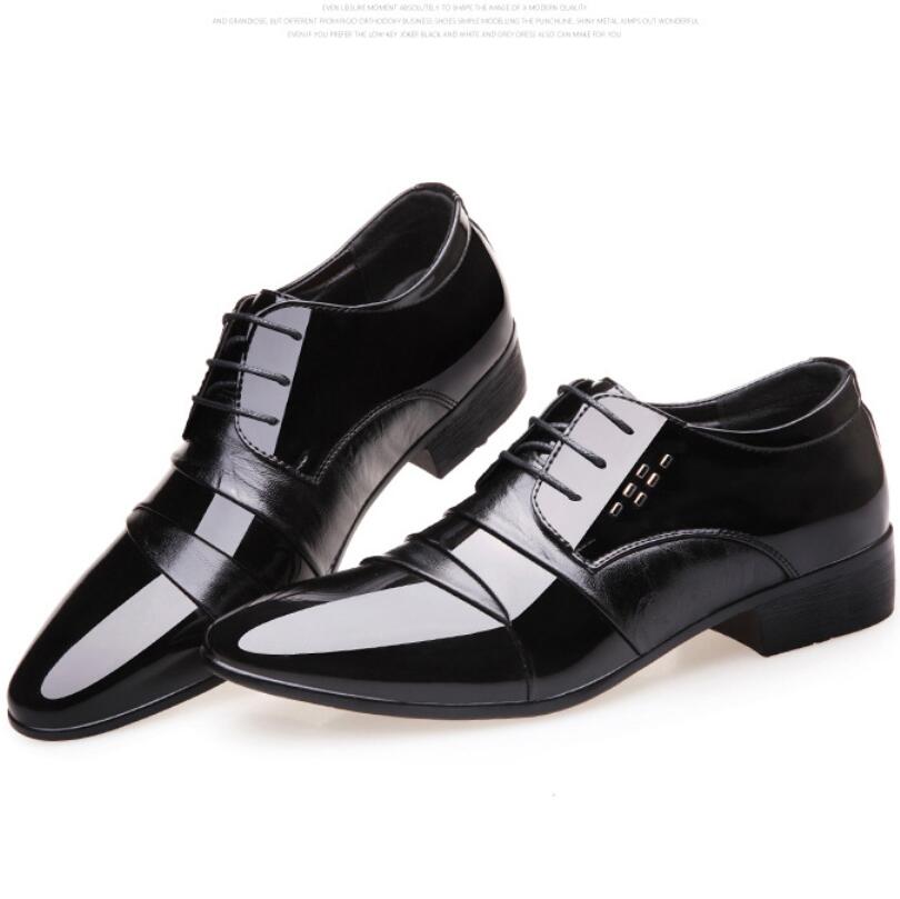 

2022 Brand Shoes Tassel Brogue Bullock Classic Casual Footwear Big-Size Mans, Black