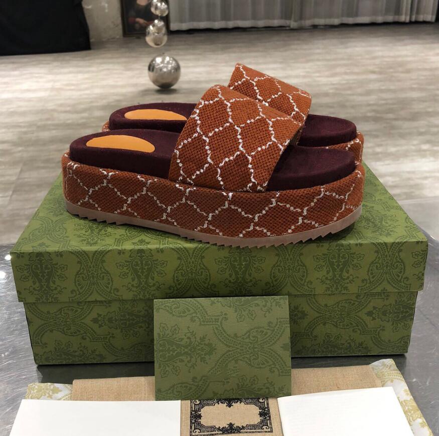 

Women Designers Slipper Slide Sandal Floral Brocade Heightening Thick Soled Bottoms Fashion Beach Thick-soled Slippers Causal