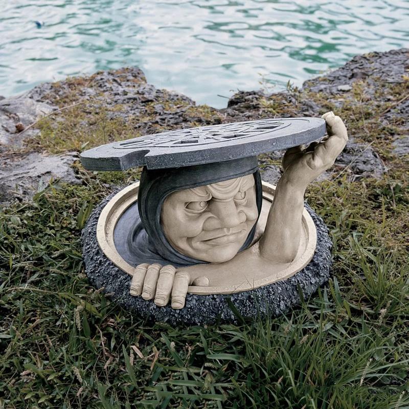 

The Dweller Below Garden Statue Resin Sculpture Ornament Outdoor Decoration Two-tone Stone Finish Decorations