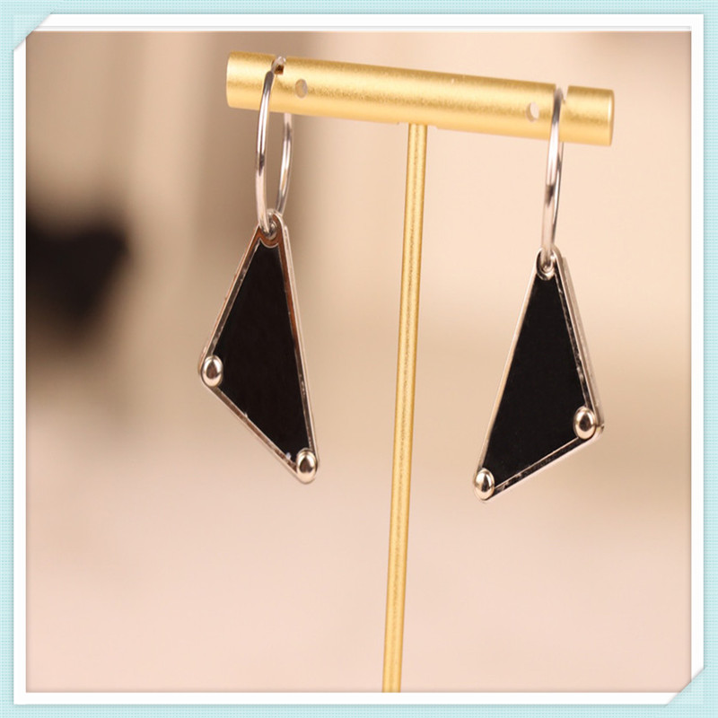 

Fashion Women Earings Jewelry Luxurys Designers Studs Earrings Designer Earring 925 Minimalist Gold Silver Boucles Accessories 21050801DQ