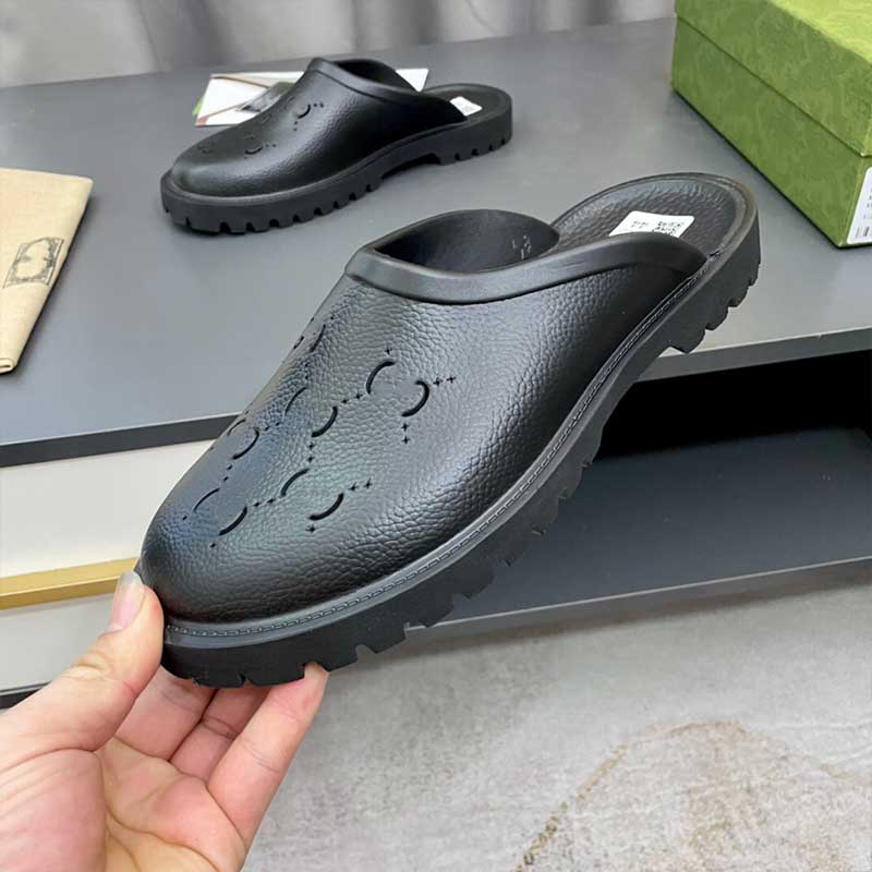 

Designer Slippers Women Men Hollow pattern Sandals Hollow Pattern Rubber Platform Groove Sole Waterproof Scuffs Casual Shoes Fashion Classical Size 35-45, A set of original boxes