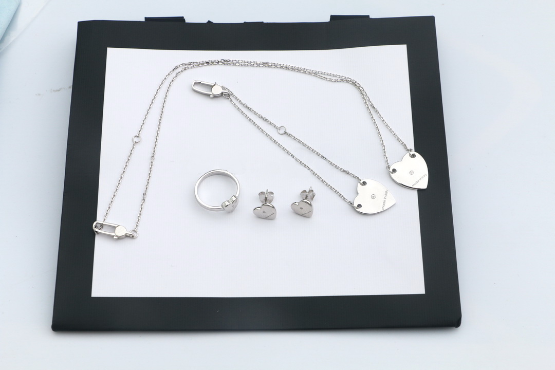 

Europe America Fashion Jewelry Sets Men Lady Womens 925 Sterling Silver Engraved G Letter Heart Pendant Necklace Bracelet Earrings Ring, No original box