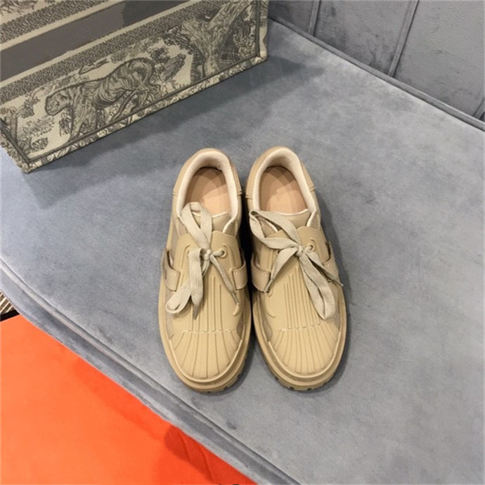 

New casual Men Vulcanized Shoes Sneakers Men Fashion Casual Lace-Up Colorful Canvas Sport Graffiti board Shoes, Black