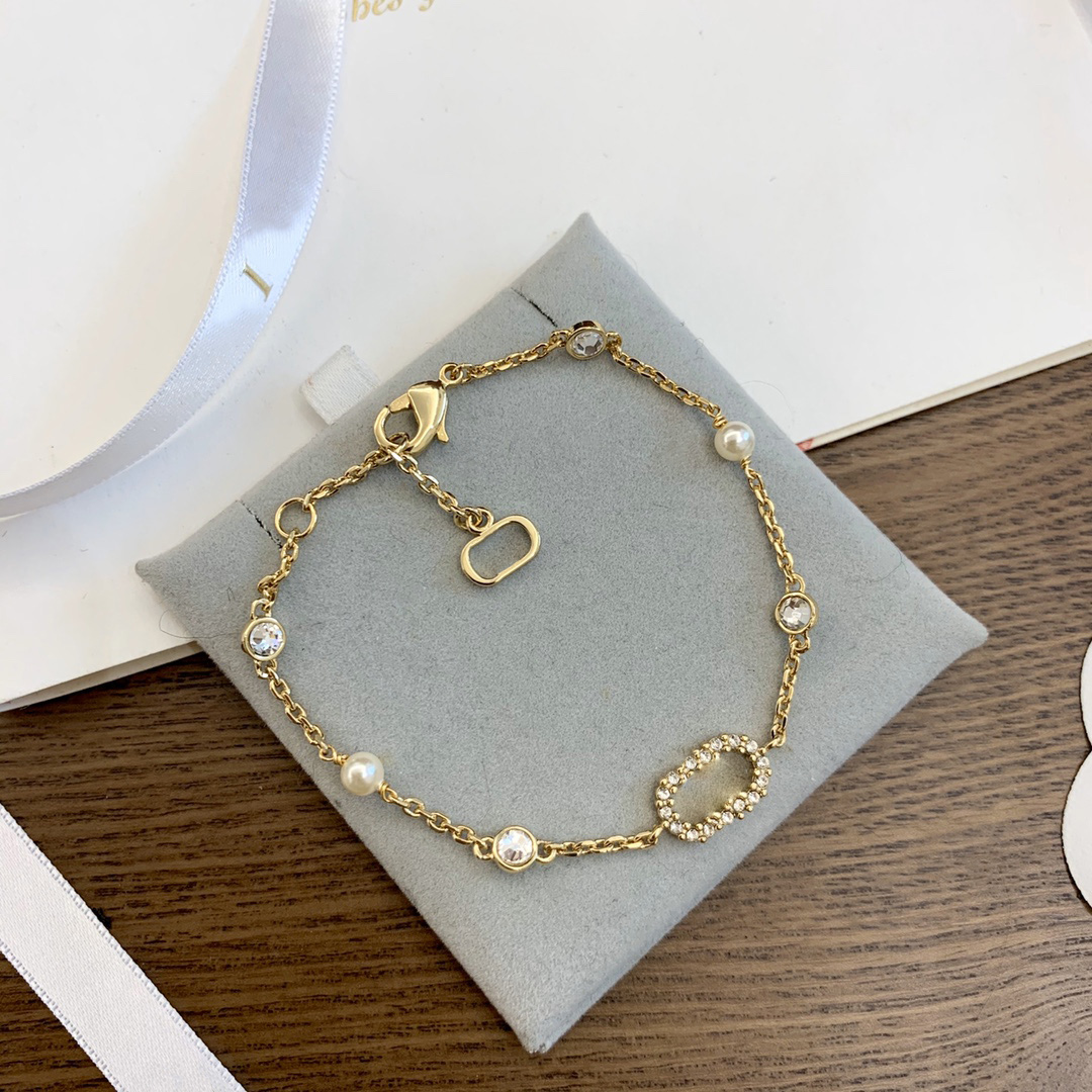 

Luxury Designer Bracelets Fashion Jewelry Pendant Party Engagement Holiday Gift Gold Diamond Bracelet For Women Designers Wholesale Bracelet Set Combination