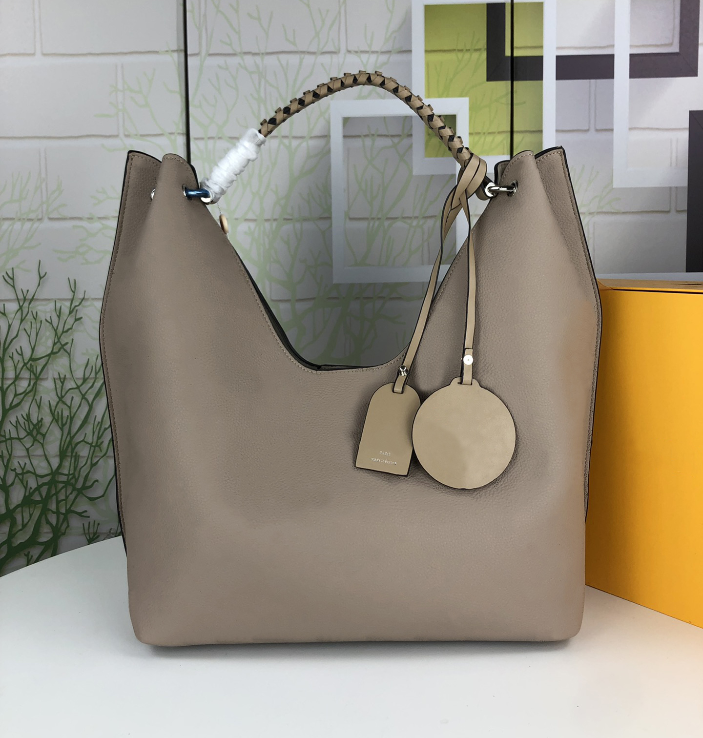 

2021 Fashion Designers Women Handbags Luxurys Lady Shoulder Bags High Quality Leather Messenger Bag Classic Flowers Crossbody Purses Chains Plaid Totes M53188, Make up the difference