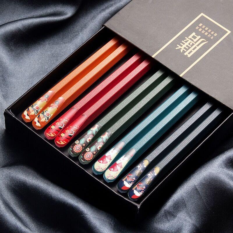 

Pairs Of Colorful Chinese Chopsticks Tableware Pointed Sushi Sticks Tip Frosted Non-Slip Design