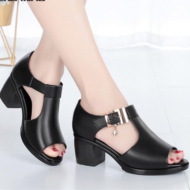 

Dress Shoes Women Sandals Summer 2021 Hing Heel Fashion Sexy Fish Mouth Hollow Roman Thick With Beaded High Heels Female, Black