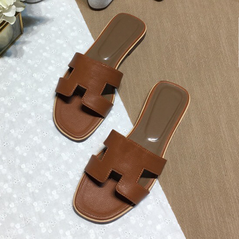 

Women Designers Flat Slides Sandals Paris Designer Slipper Classic Lichee Pattern Genuine Leather Sheepskin Low Heel Slippers Cowskin Stitch, Black