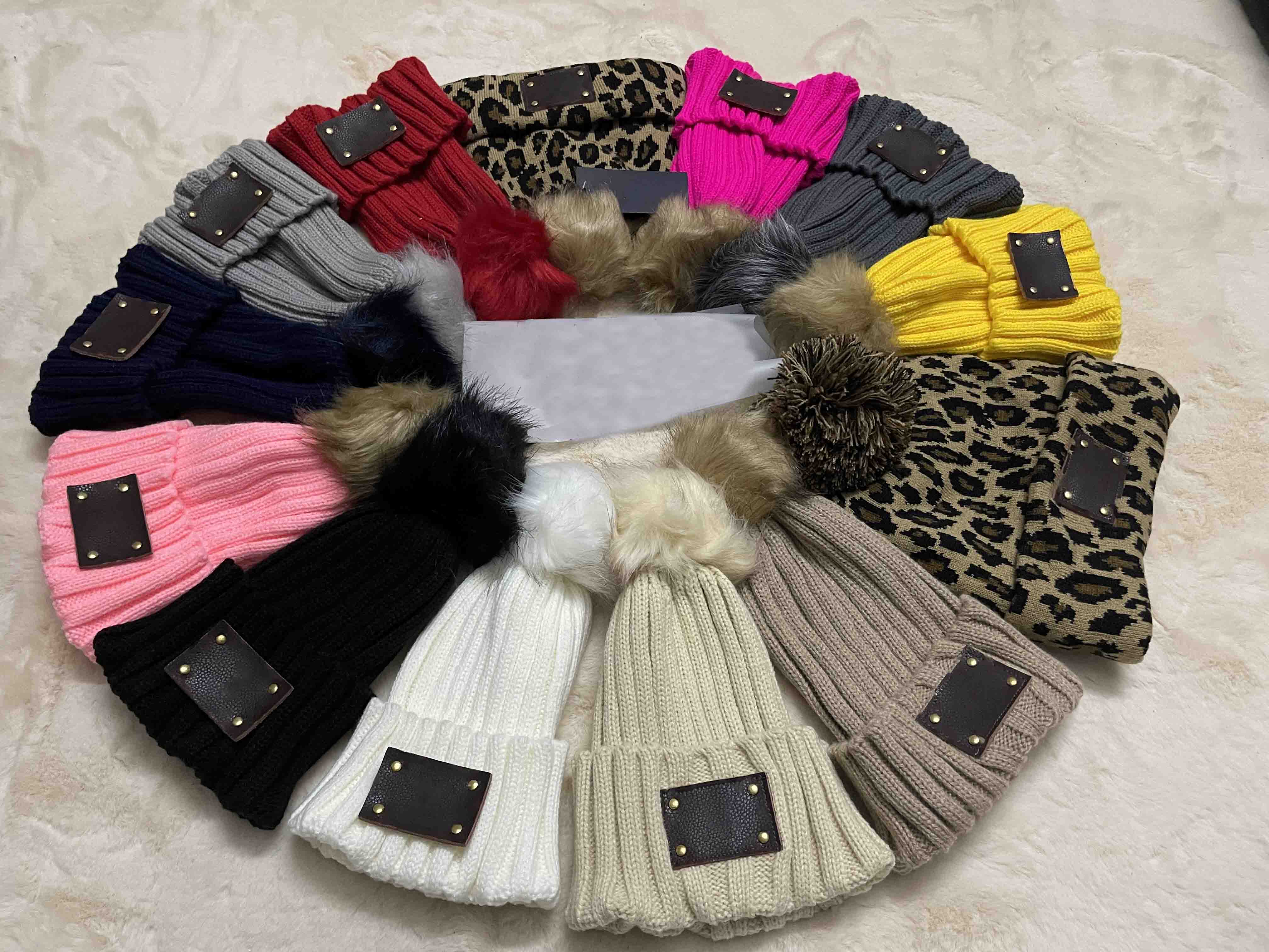 

23 Color Europe Designer Unisex Autumn Winter Beanie Knitted Hats Hip Hop Men gorros Bonnet Women Leopard Beanies Fur Pompoms Warm Skull Cap, 16