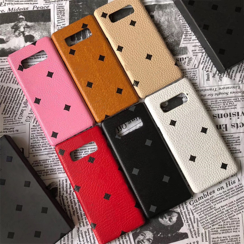 

Luxury PU Leather Hard Phone Cases for Samsung Galaxy Note 8 9 10 Plus 20 S8 S9 S10E S10 5G S20 S21 Retro M Letters Case Cover, Style 2