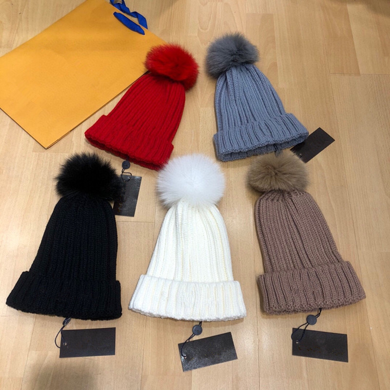 

Hat women's autumn and winter Korean style trendy wild cute woolen hats ladies winters fashion plus velvet cold wind knitted hatss, Grey