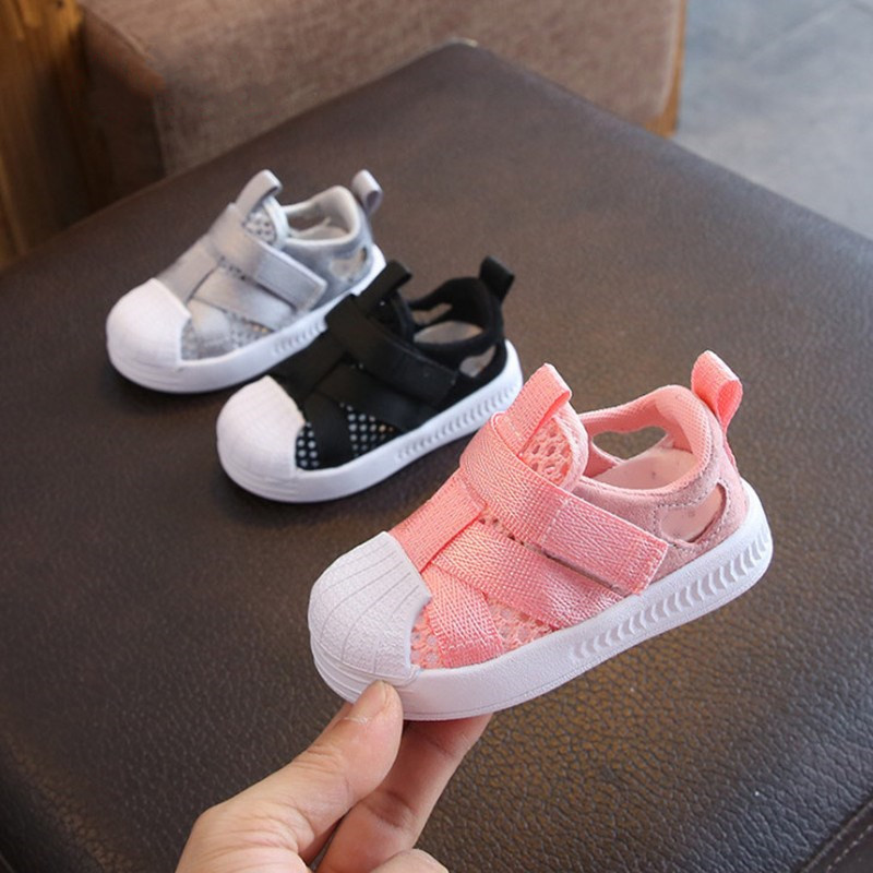 

2021 Summer Baby Shoes Breathable Mesh Casual Infant Toddler Sandals Non-Slip Soft Kid Anti-Collision Shoes, Black